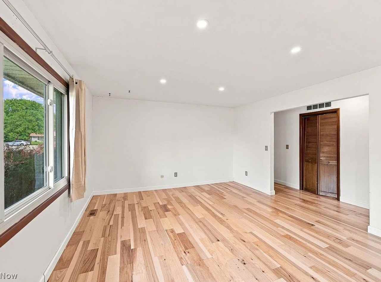 6617 Arbordale Ave - Photo 2 of 3