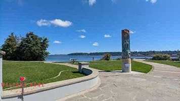 featured image of 2400 20th Ave Nw