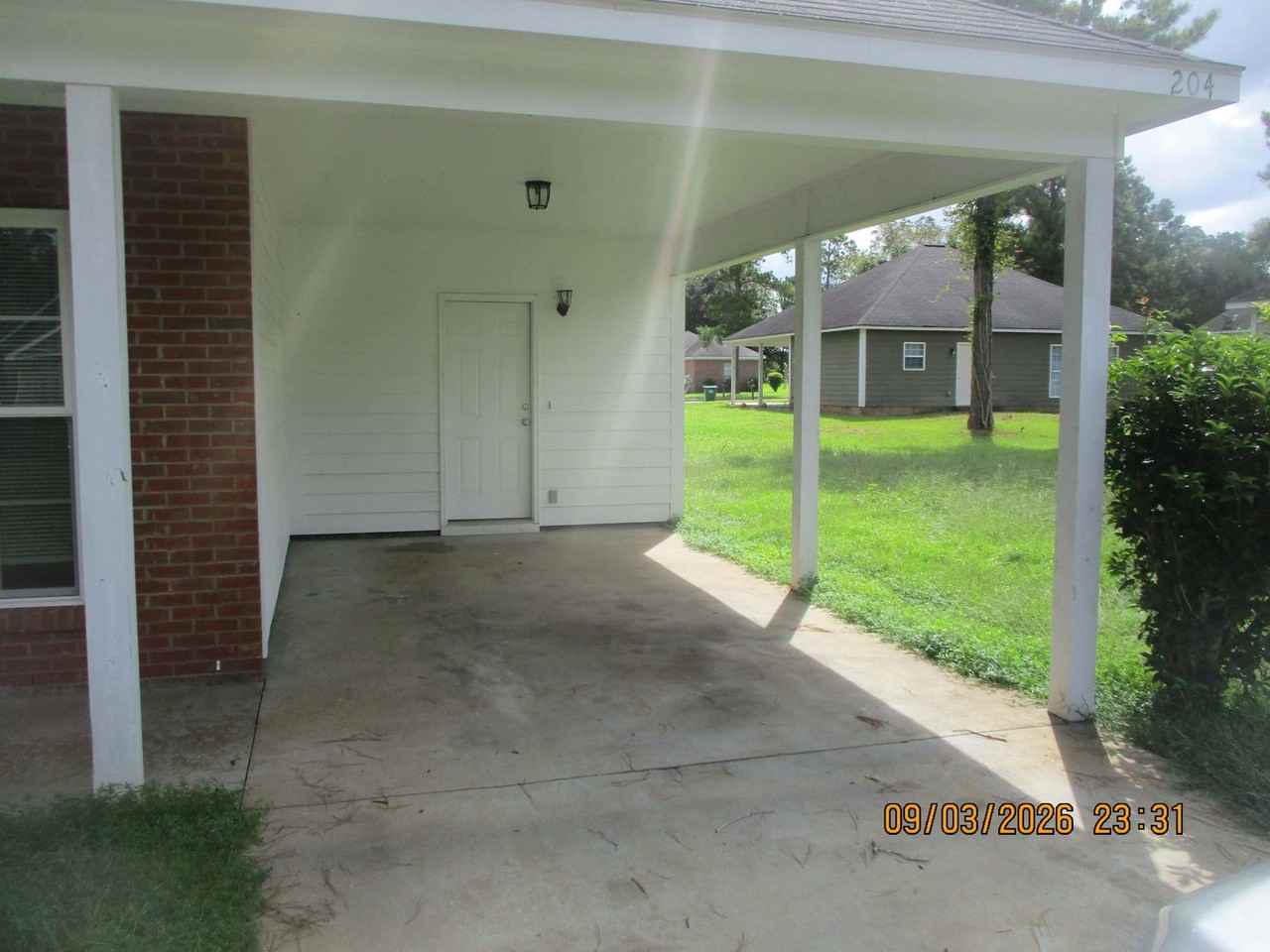 204 Cloud Ln - Photo 2 of 8