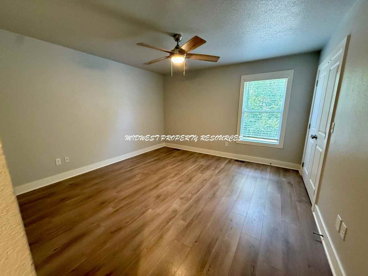 1013 Renee Lynde Dr Apt A - Photo 5 of 15