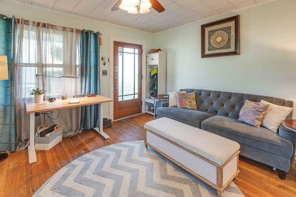 392 Sulphur Springs Road - Photo 3 of 12