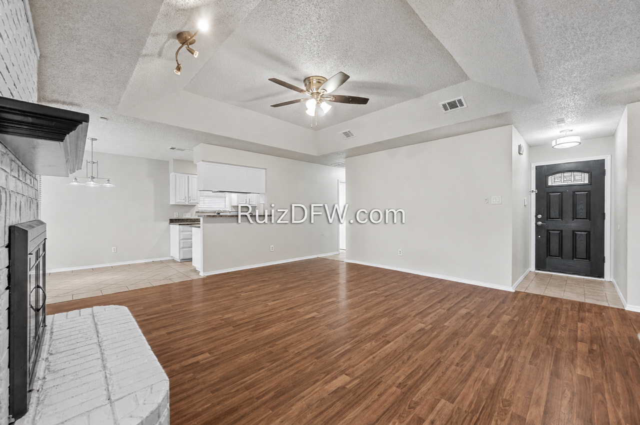 1865 Kings Canyon Cir - Photo 4 of 19