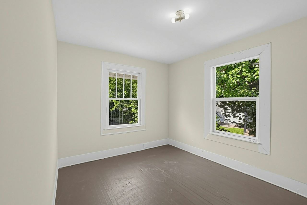 3713 East Market Street, Unit 3713 - Photo 6 of 10