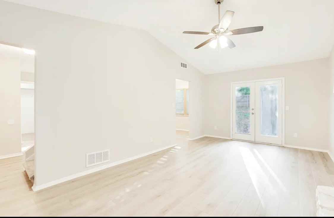4857 Aldersbrook Drive - Photo 6 of 17