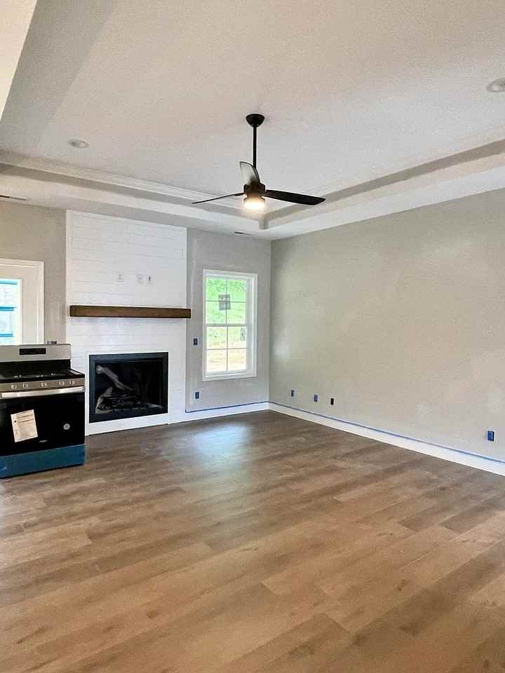 104 Ervin Loop - Photo 5 of 12