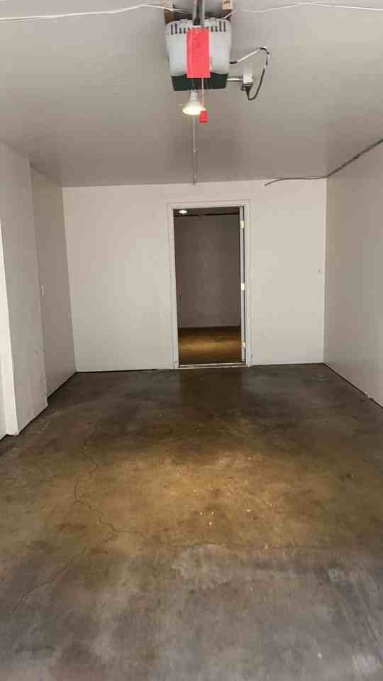 3395 3rd Ave Se - Photo 7 of 7