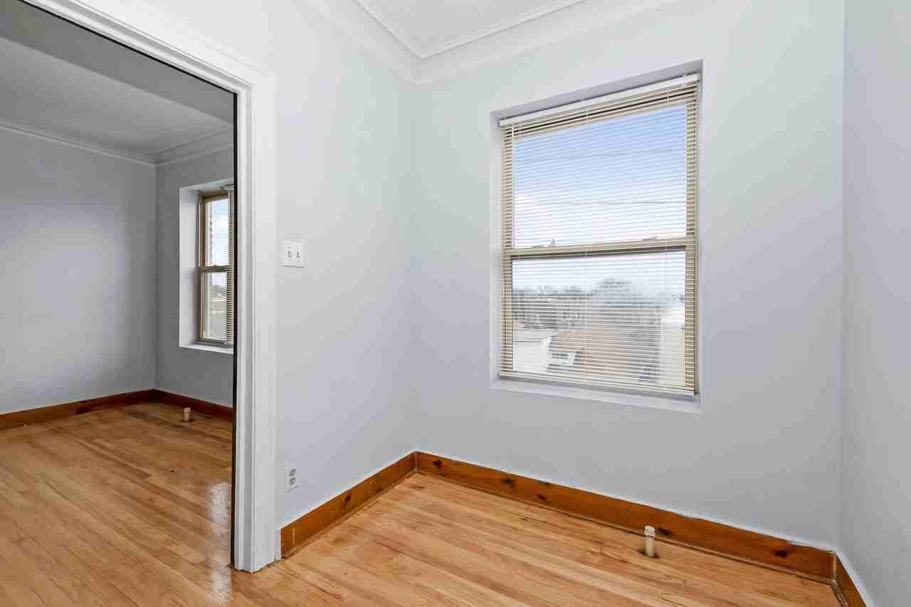 6237-45 Kedzie - Photo 5 of 17