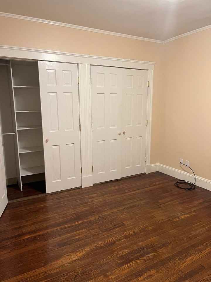 106 Kenoza Avenue - Photo 4 of 35
