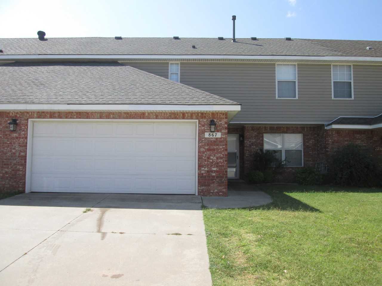 867 Rambling Oaks Dr - Photo 2 of 20