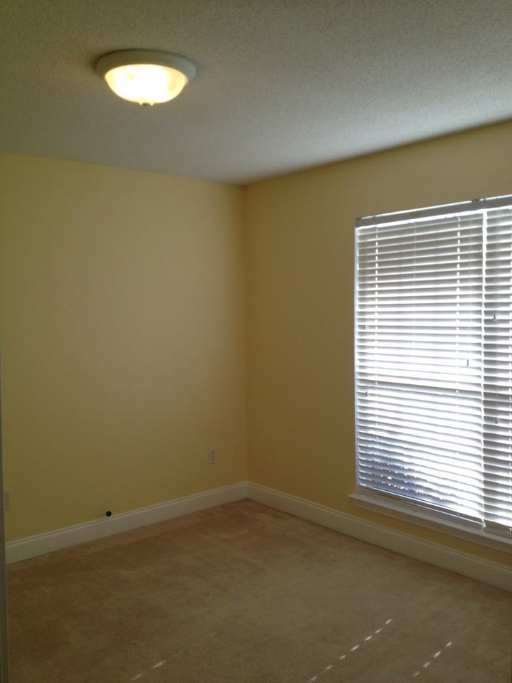2012 Bahama Dr - Photo 5 of 16