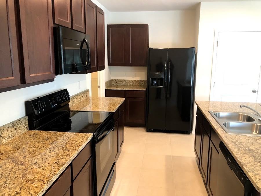 11154 Leland Groves Dr - Photo 4 of 17