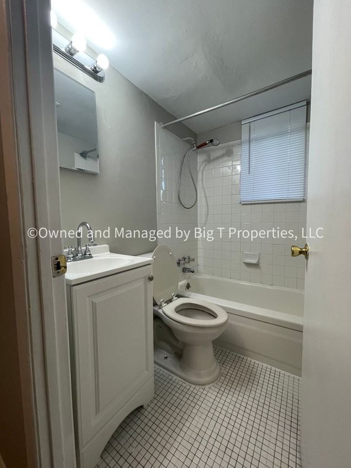 125-U Clubhouse Dr Sw - Photo 4 of 9