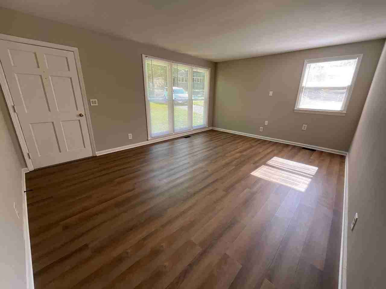 1413 Gracewood Dr - Photo 6 of 21