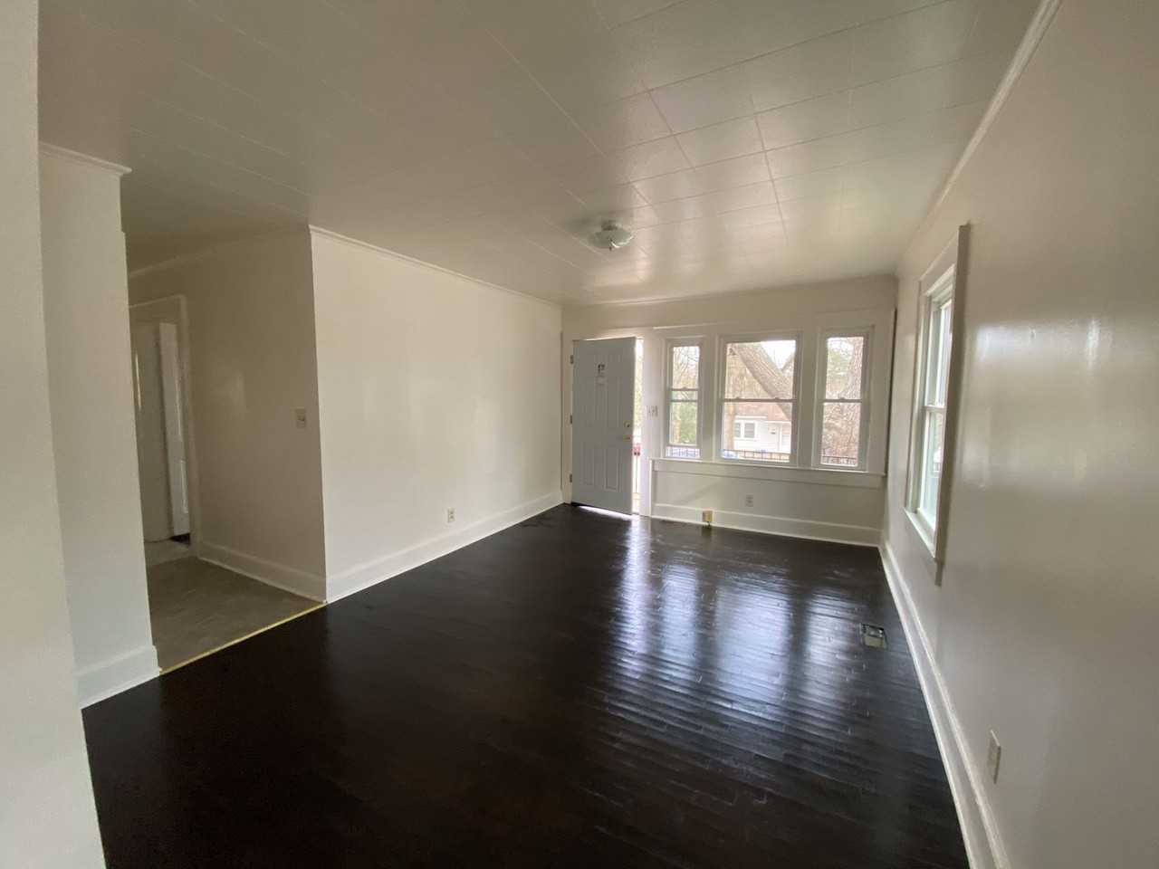 312 Willow Ln - Photo 6 of 13