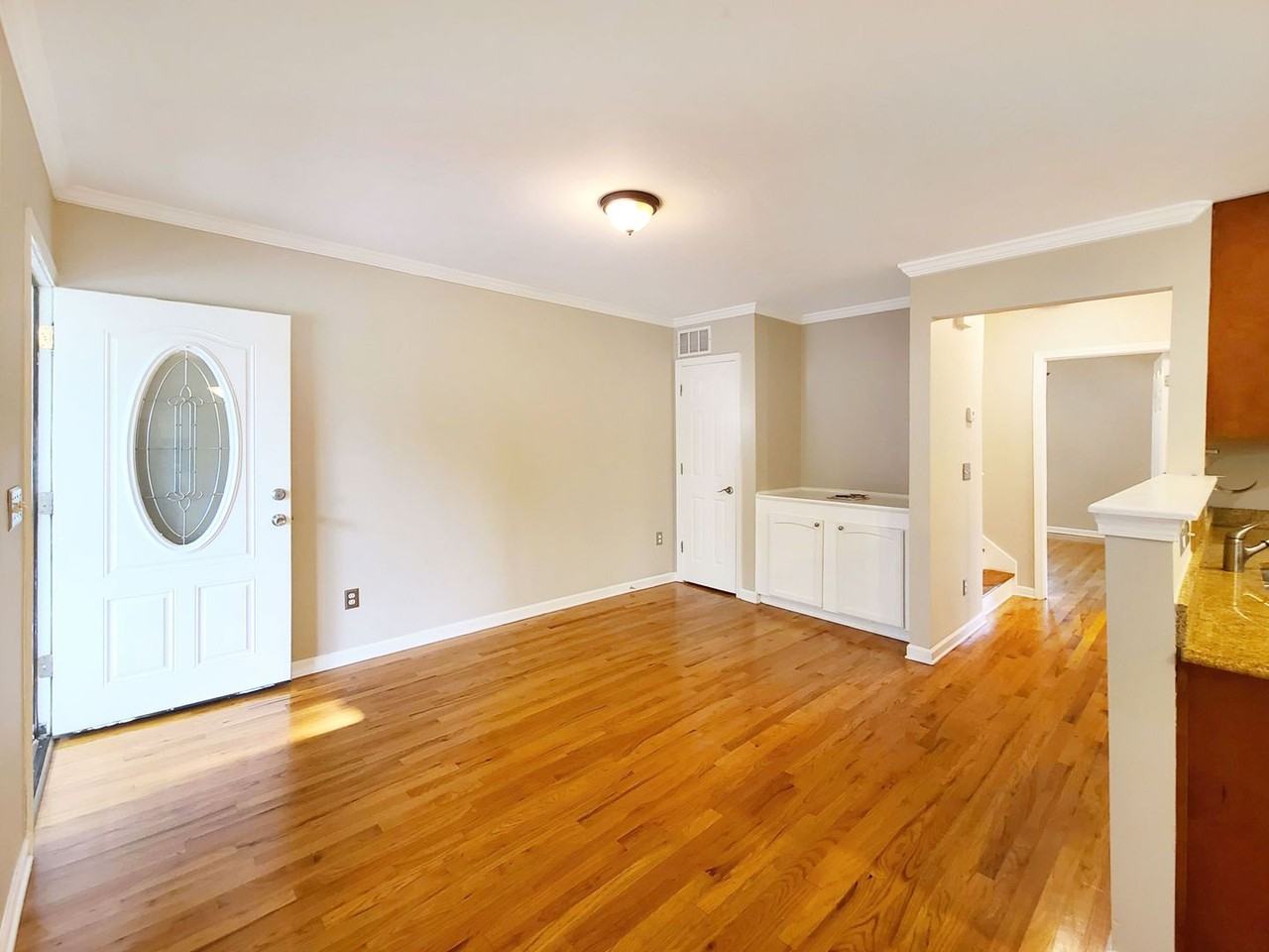 128 Brook Cir Se - Photo 6 of 34