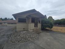 (1X) 741 Westgate [PRM: Andrew] (2) - Photo 1 of 1