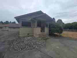 featured image of 741 Westgate Dr