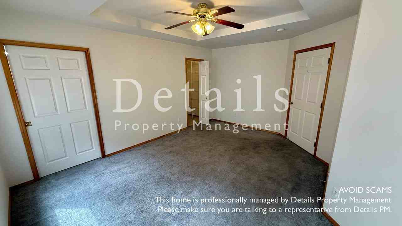 140 Ne Teri Ct - Photo 7 of 20