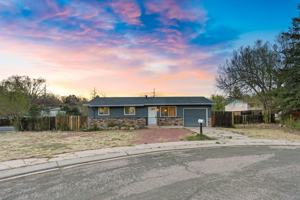 featured image of 2436 Launcelot Ct