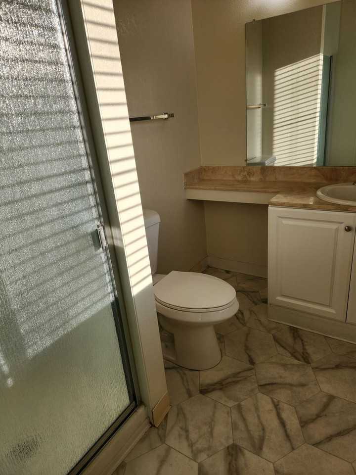 5345 Eagan Ct - Photo 7 of 14