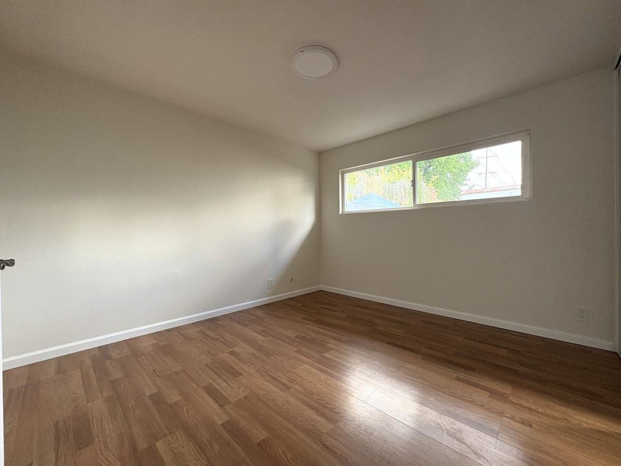 1061 Alma St #1061 - Photo 7 of 19