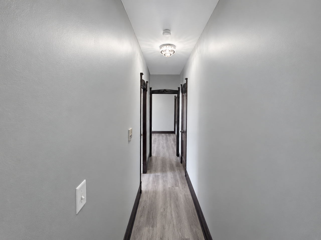 6360 South Greenwood Avenue, Unit 6362 - Unit 3 - Photo 7 of 17