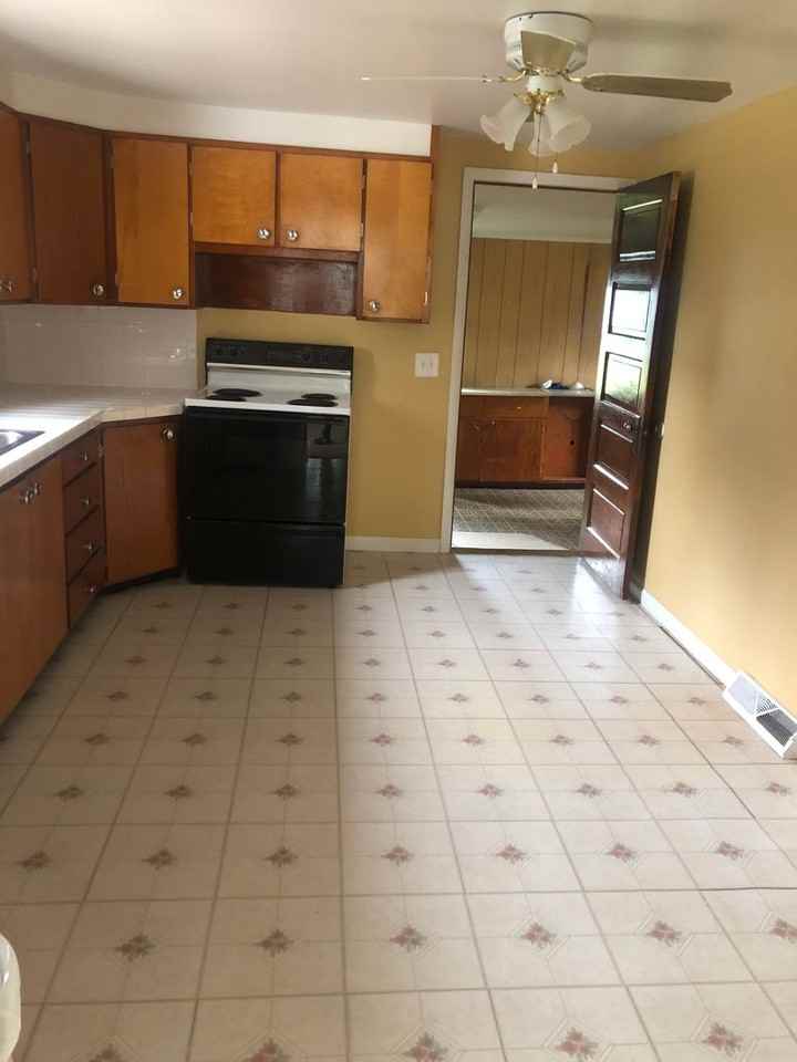 1018 S Aldrich St - Photo 4 of 8