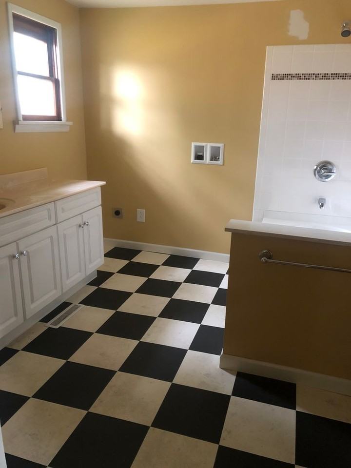 1018 S Aldrich St - Photo 5 of 8