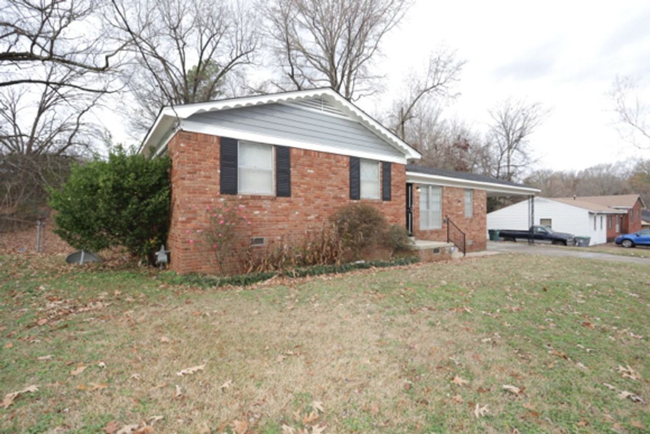 3909 University St - Photo 4 of 20