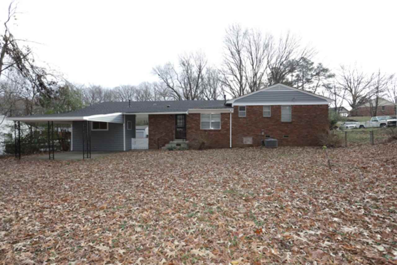 3909 University St - Photo 5 of 20