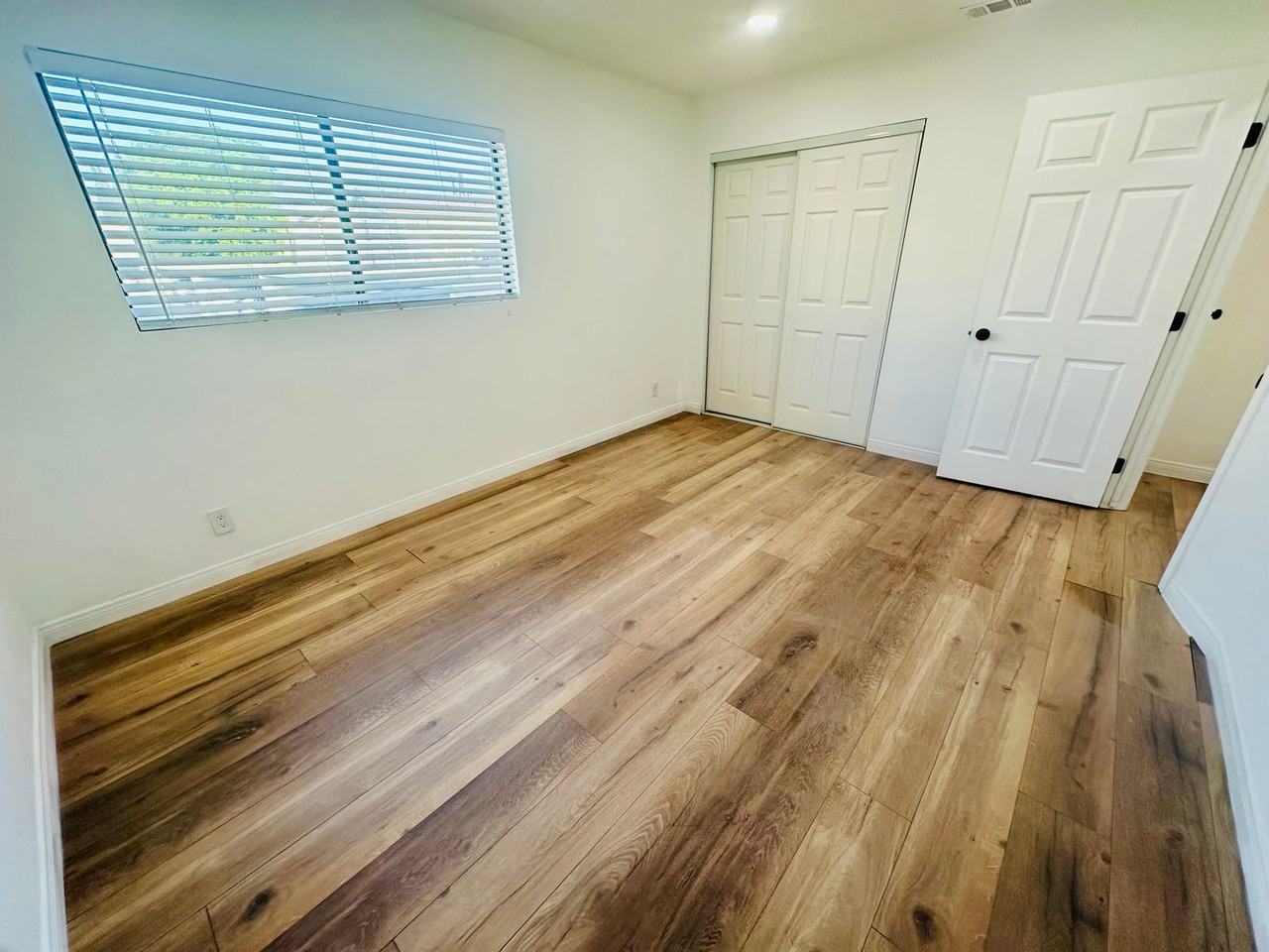 1171 W Badillo St #11 - Photo 3 of 5