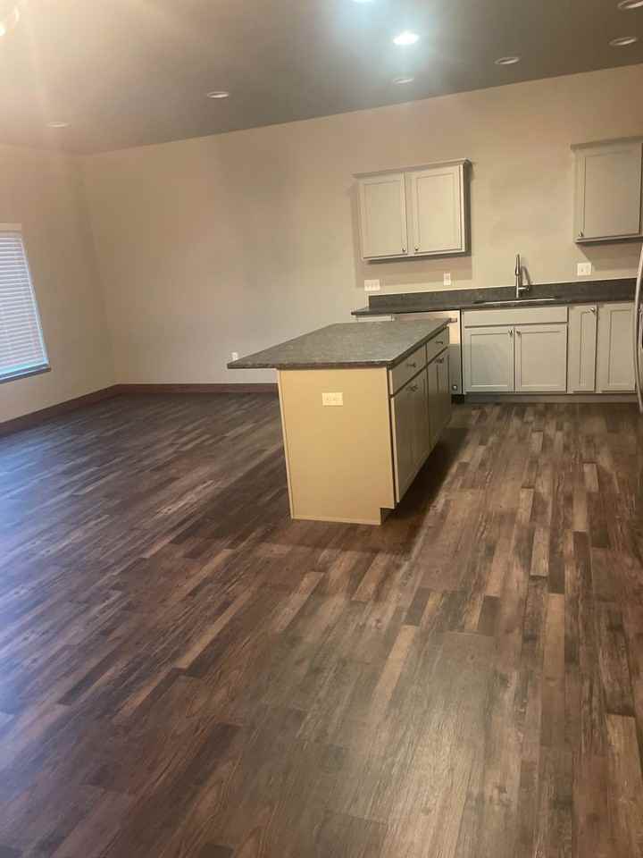 1601 Westwood Cir #A - Photo 3 of 6