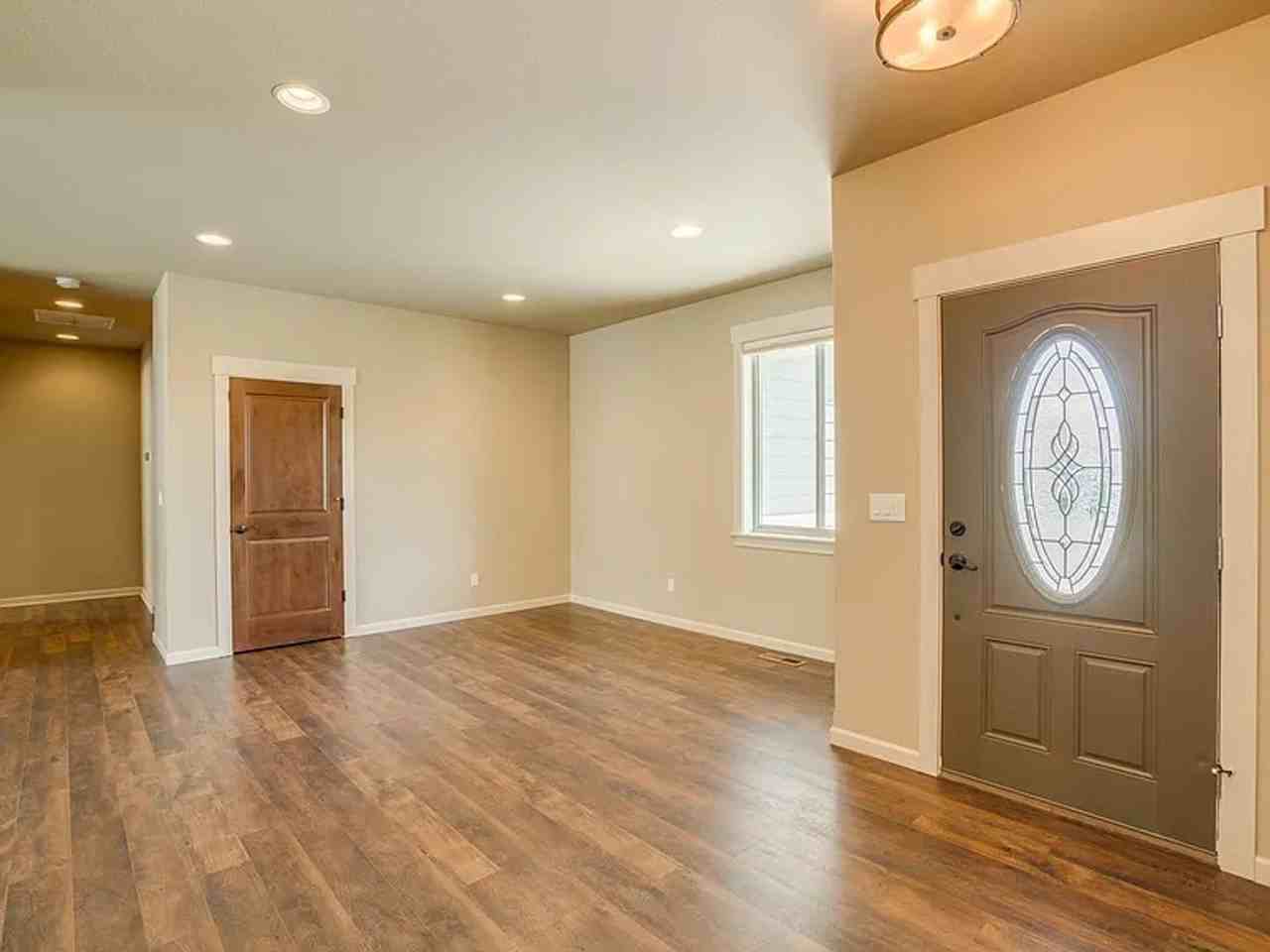 1722 Brambling Brae Ln - Photo 5 of 18