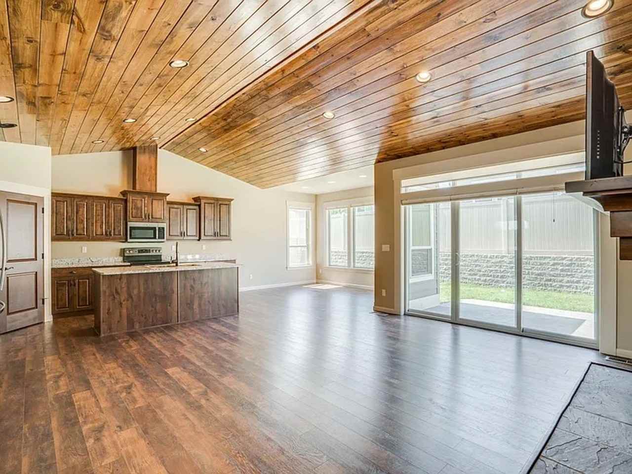 1722 Brambling Brae Ln - Photo 7 of 18