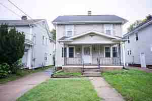 featured image of 3942 Torrance Dr
