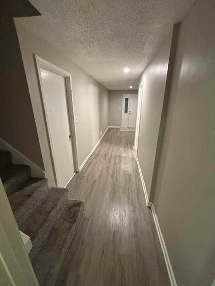 327 Nw Gibson Rd - Photo 2 of 18
