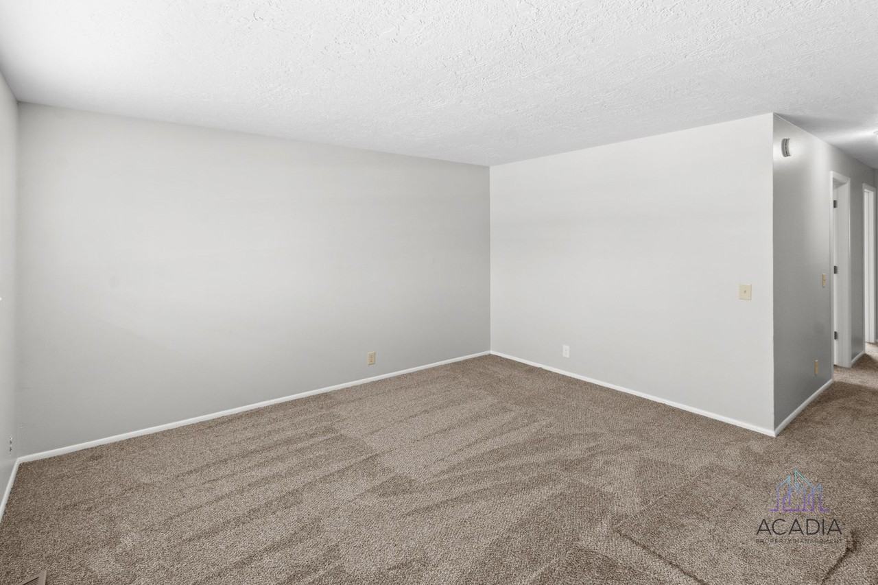 Kin-2360 N 250 W Sunset, UT 84015 - Photo 3 of 49