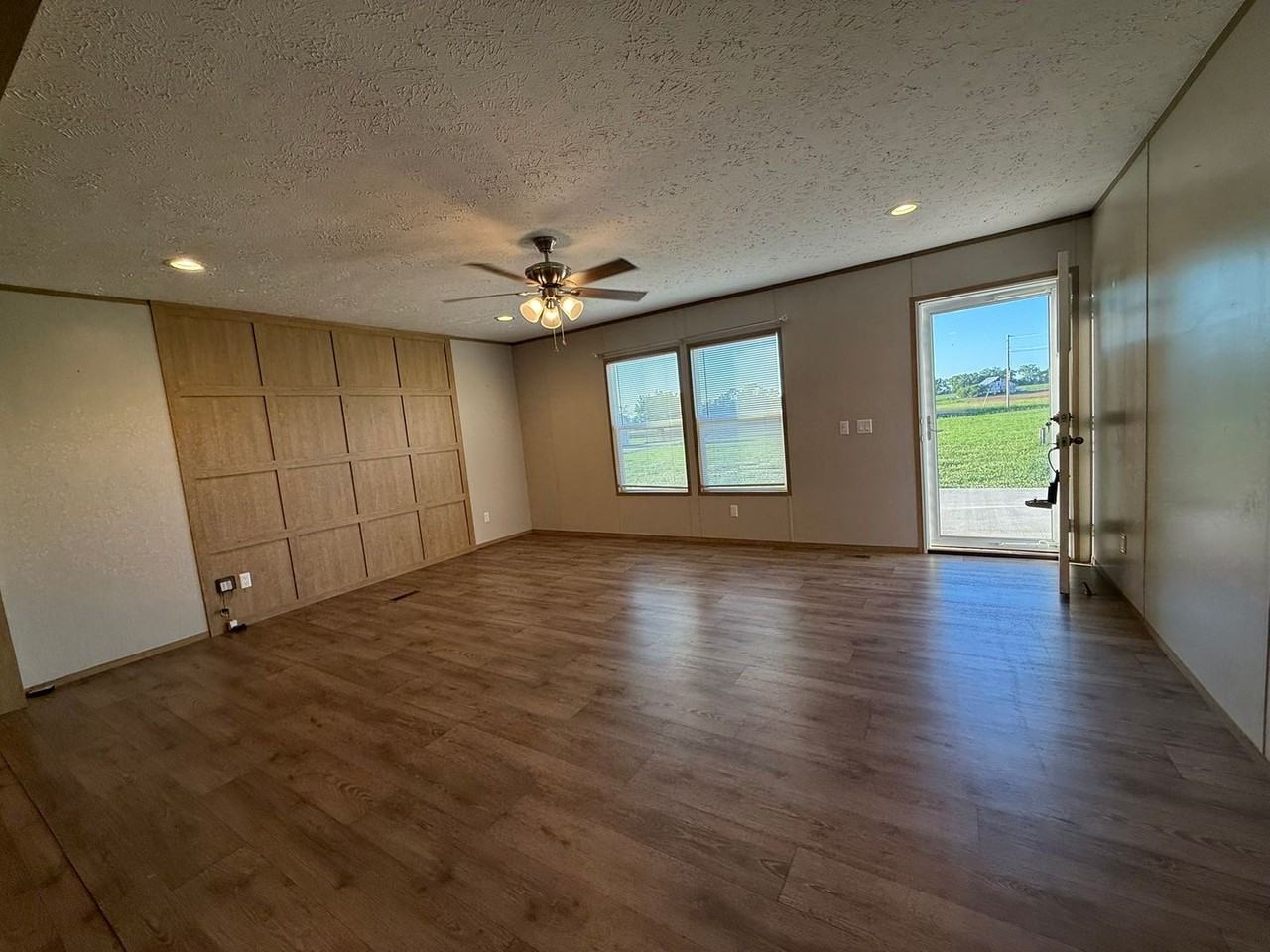 1397 Watts Rd - Photo 6 of 13