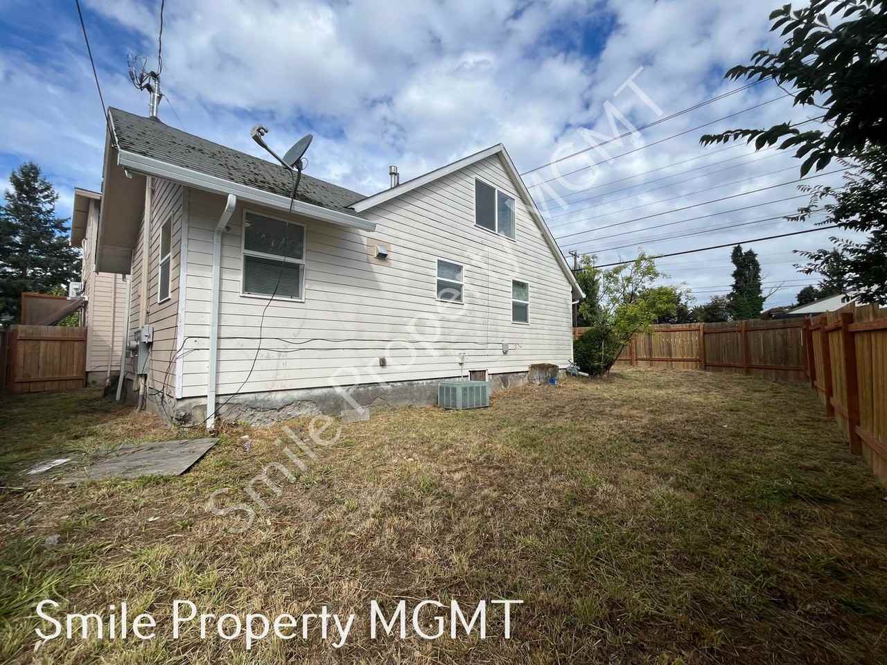 10440 Se Division St - Photo 3 of 15