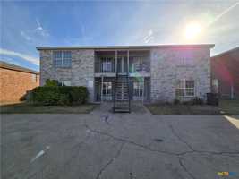 featured image of 2808 Leroy Cir