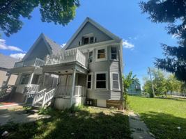 featured image of 2816 N 34th St