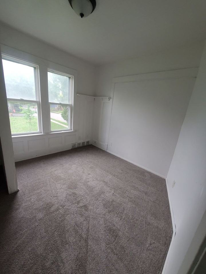 2816-2818 N 34th St. (Duplex) - Photo 6 of 9