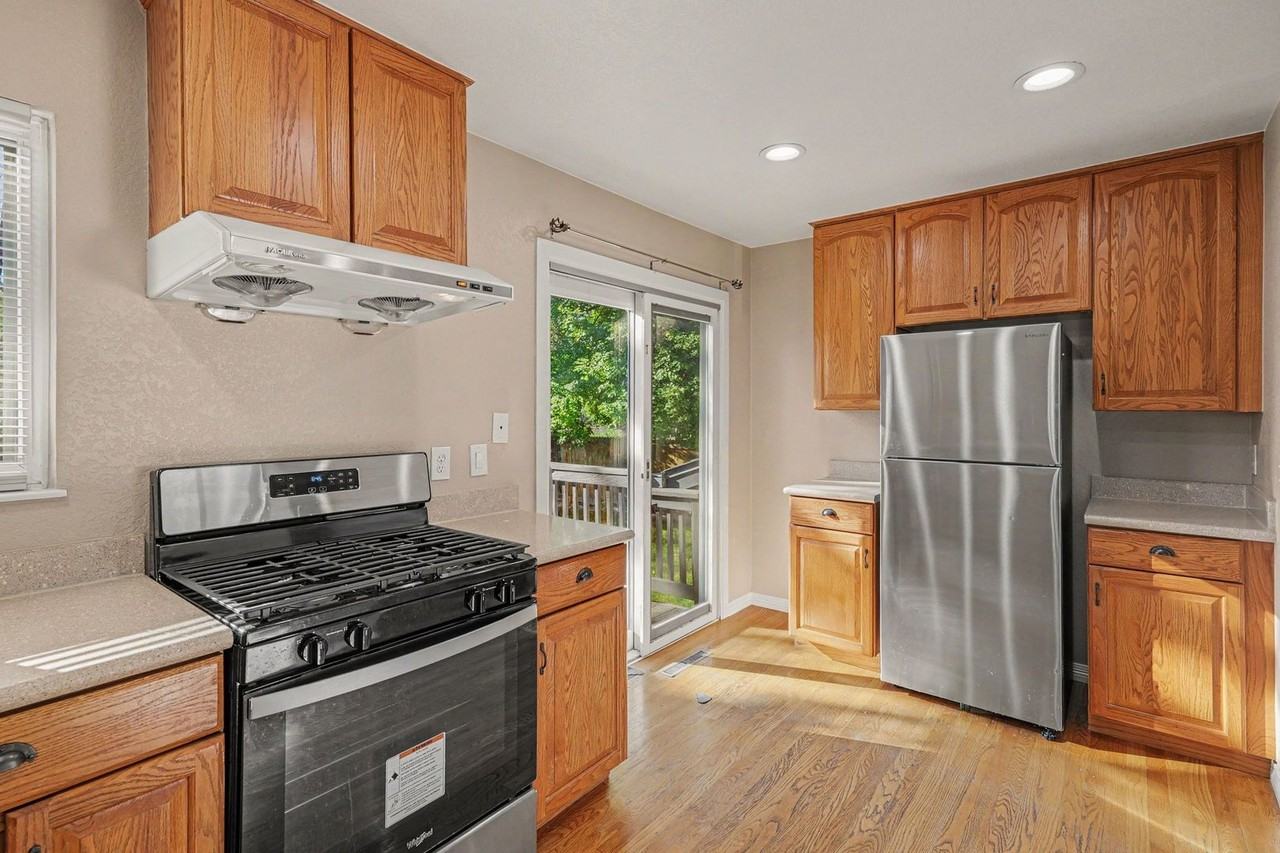 8146 E Fremont Ave - Photo 7 of 23