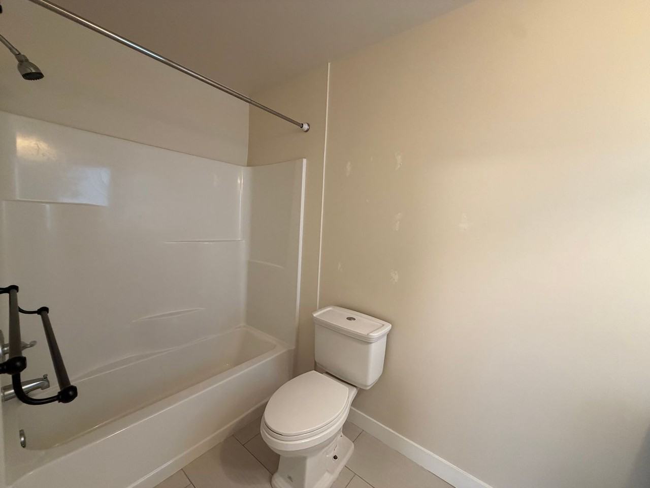 913 913 915 S J St - Photo 4 of 15