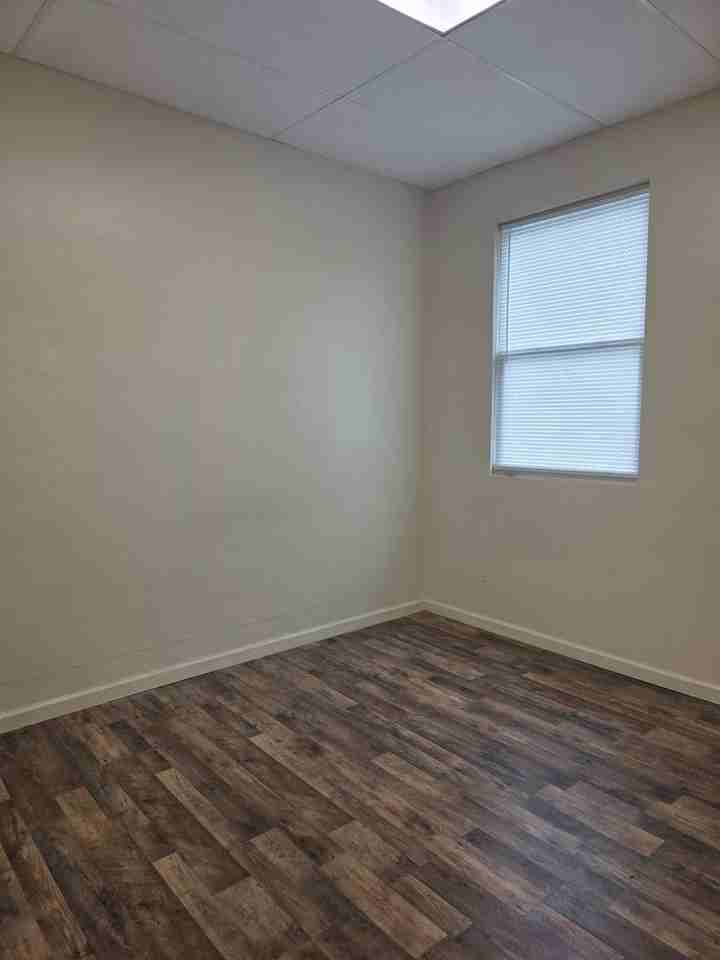 133 Roosevelt Ave #3 - Photo 5 of 14