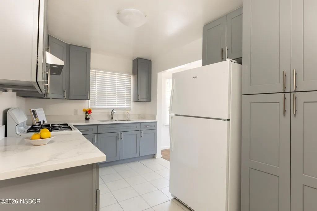 114 N N St #NA - Photo 4 of 14