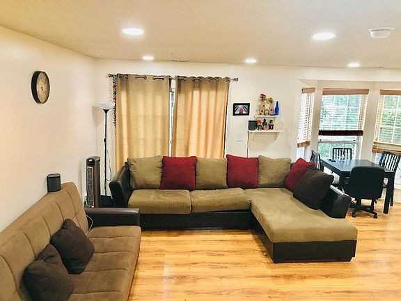 75 Cottonwood St #22G - Photo 2 of 7