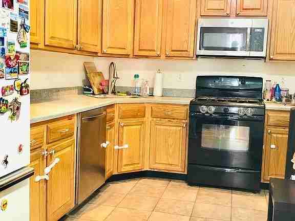75 Cottonwood St #22G - Photo 7 of 7