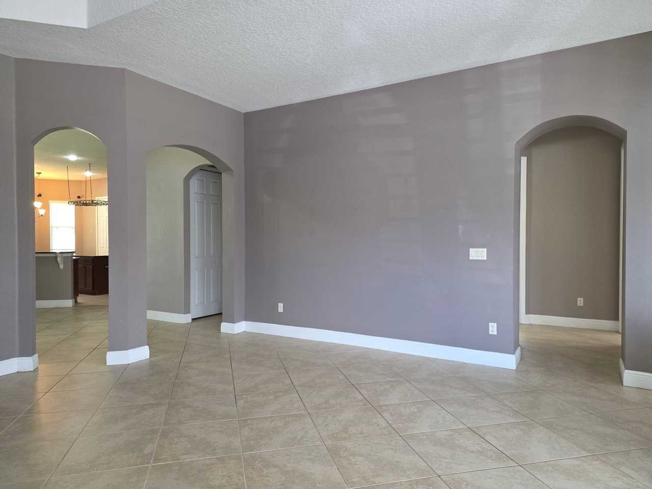 14723 Capote Ln - Photo 6 of 33