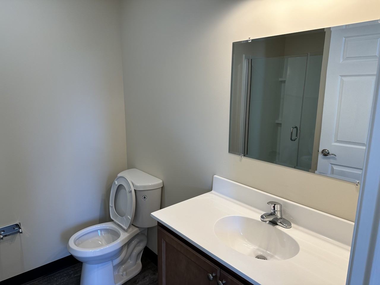 22 S Duke St #2D - Photo 4 of 7